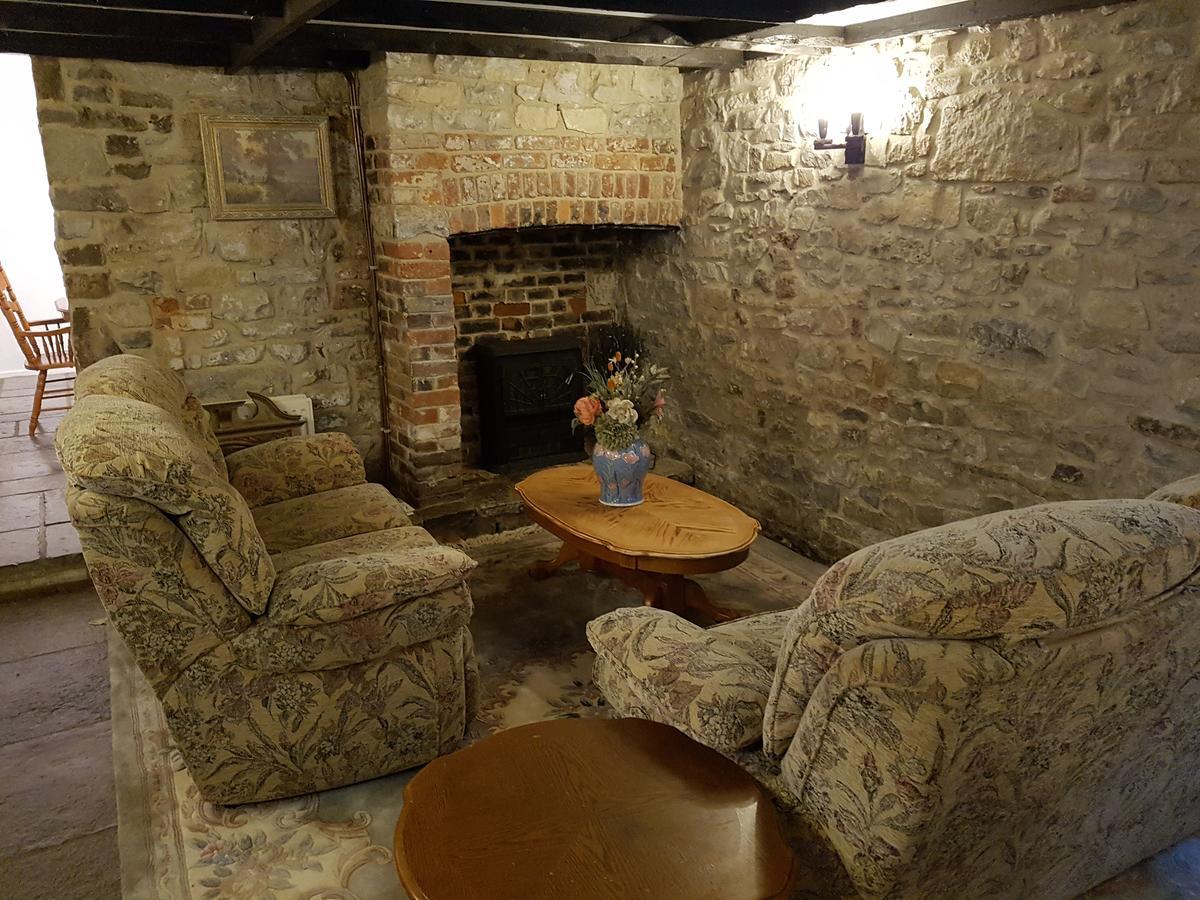 The Marston Inn Yeovil Exteriör bild