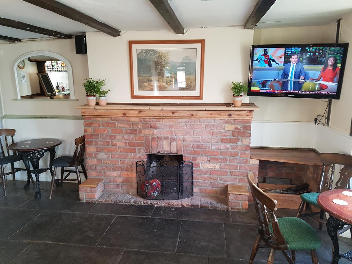The Marston Inn Yeovil Exteriör bild
